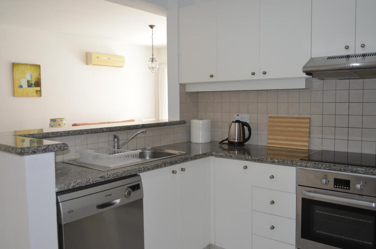 Verne Place Peyia Exterior foto